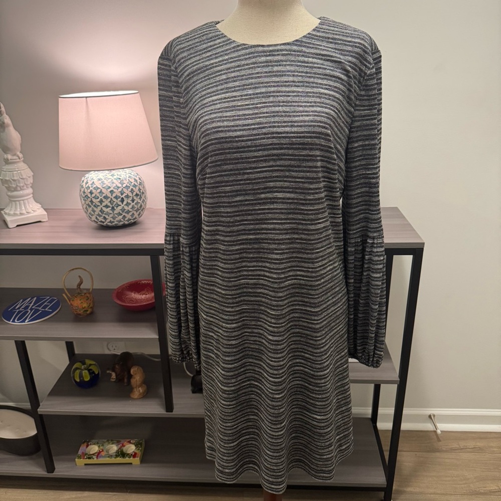 Maggy London Metallic Stripe Bell Sleeve Dress – Size 8